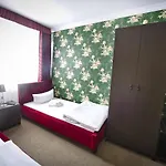 Motel Luzycki & Restauracja Luban (Luban)