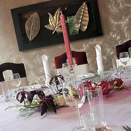 汽车旅馆 Luzycki & Restauracja 3*