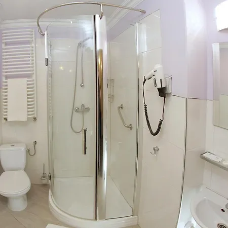 Luzycki & Restauracja 3* Luban (Luban)