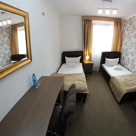 Luzycki & Restauracja 3*