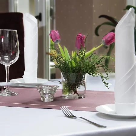 Luzycki & Restauracja Motel Luban (Luban)