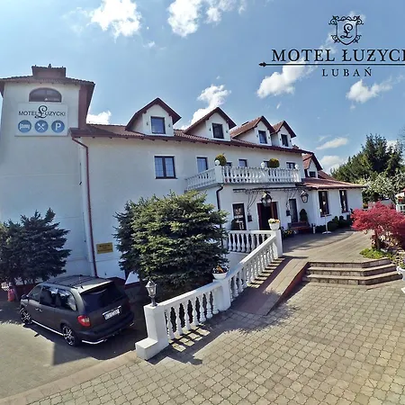 Motel Luzycki & Restauracja 3*