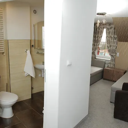 Luzycki & Restauracja Motel 3*