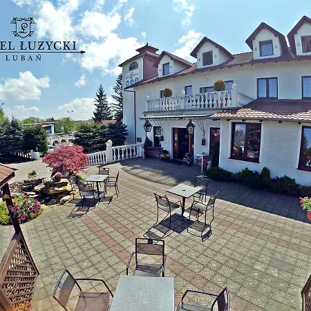 Luzycki & Restauracja Luban (Luban)