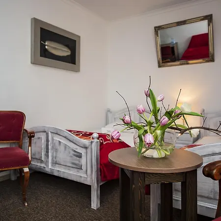 Luzycki & Restauracja 3* Luban (Luban)